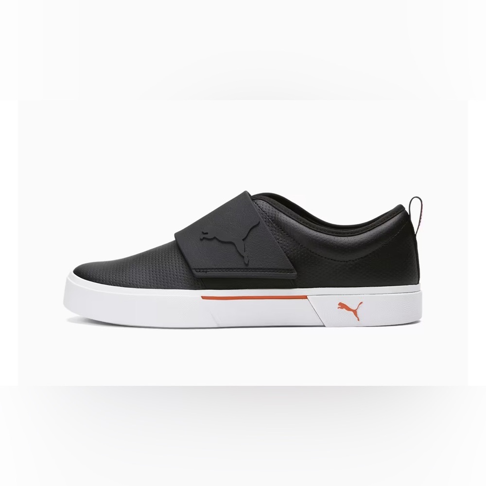 Like new - PUMA - leather slip ons - unisex - 8.5/10 - (a bit snug for my feet)